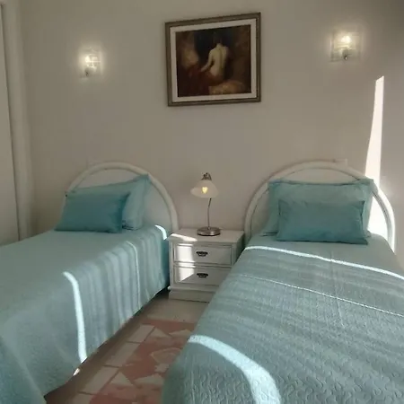 Apartment Sweet Albur C